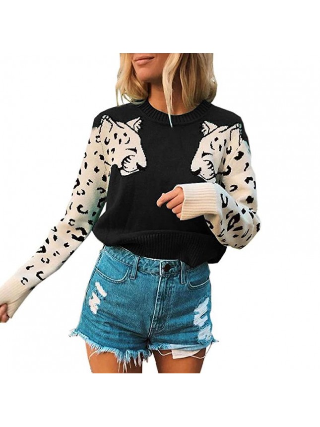 Sweater color matching two leopard head color fashion outfits
