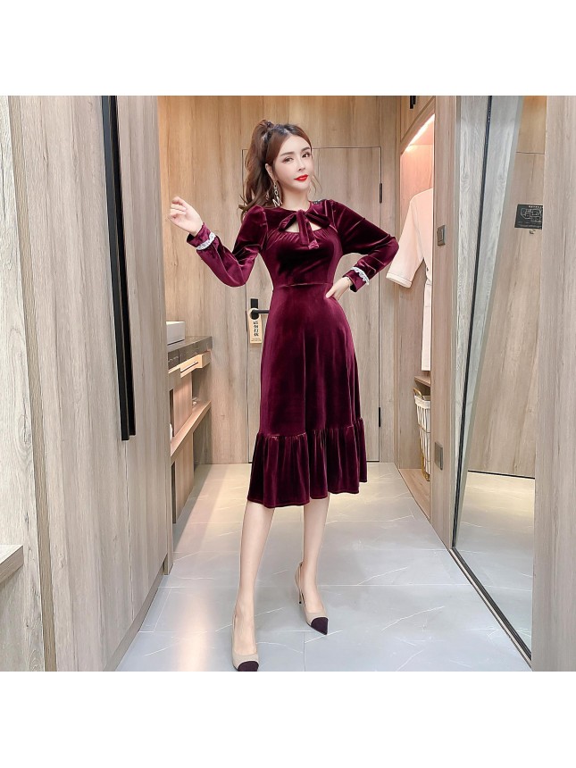 Long Sleeve Bow Neck Side Pocket Flared Mini Velvet Dress – Burgundy