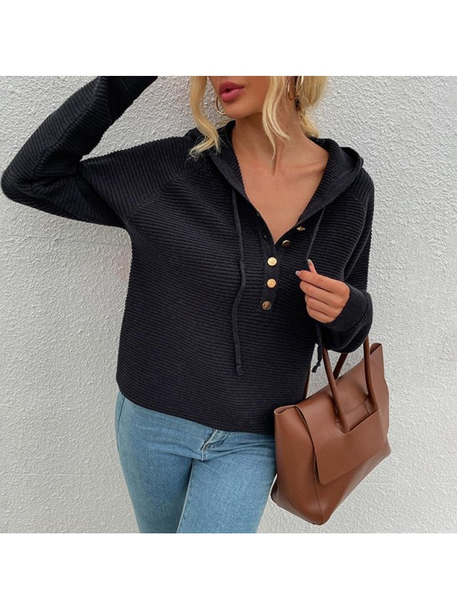 Squeezed hooded sweater button fashion outfits