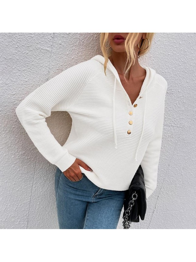 Squeezed hooded sweater button fashion outfits