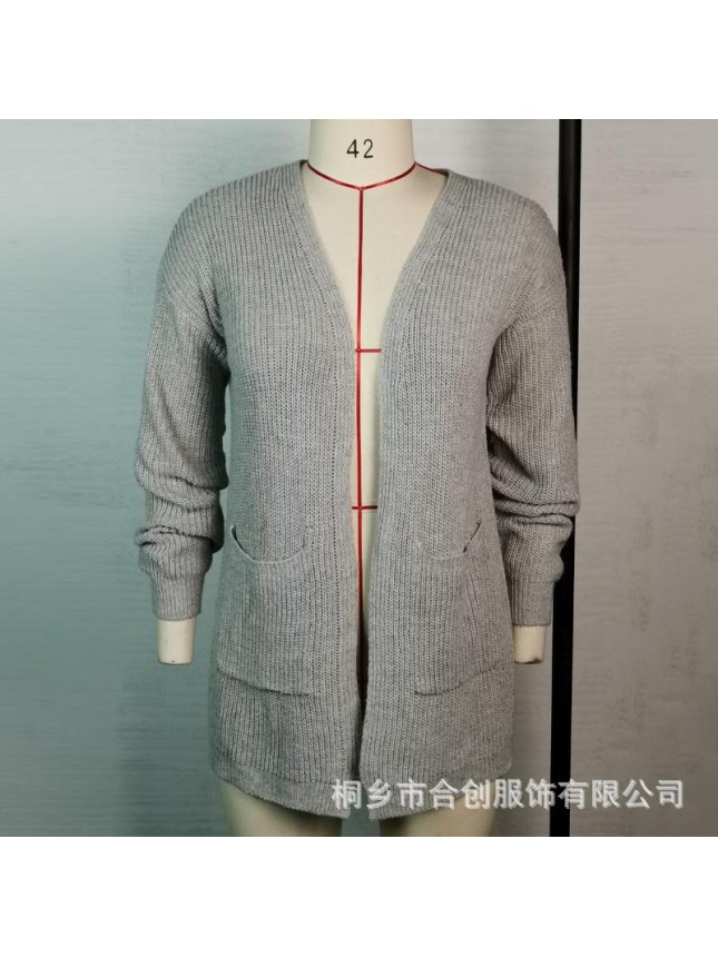 Solid color loose sweater fashion outfits
