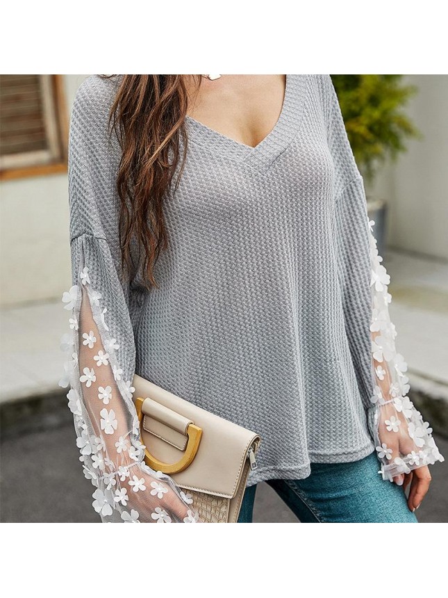 Loose long sleeve T shirt lace top
