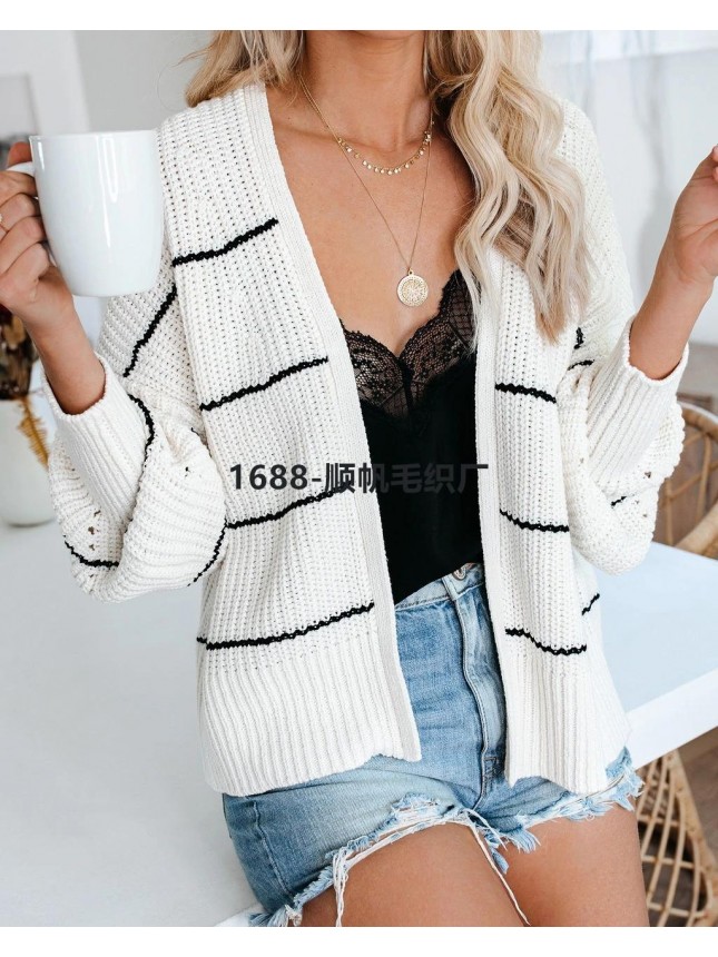 Striped knit jacket commuter OL large size intermediate color sweater cardigan fashion outfits