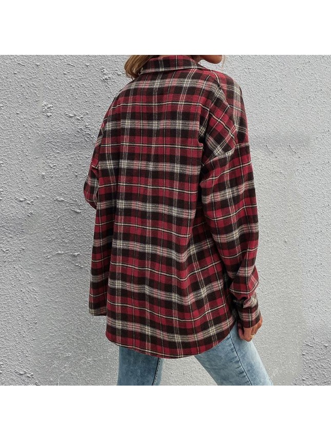 Red plaid shirt lapel shirt sleeves